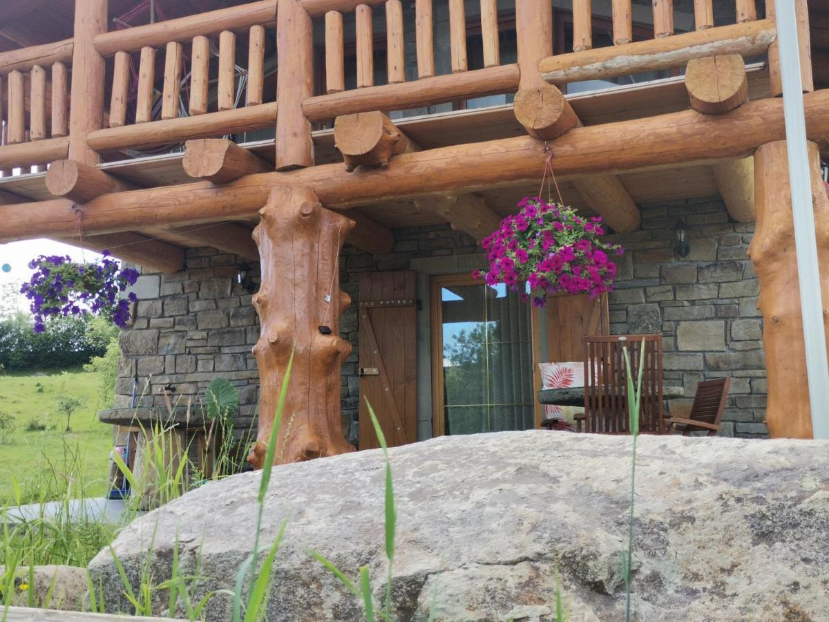 Cabana Casa De Piatra, De La Mara Deseşti Zewnętrze zdjęcie