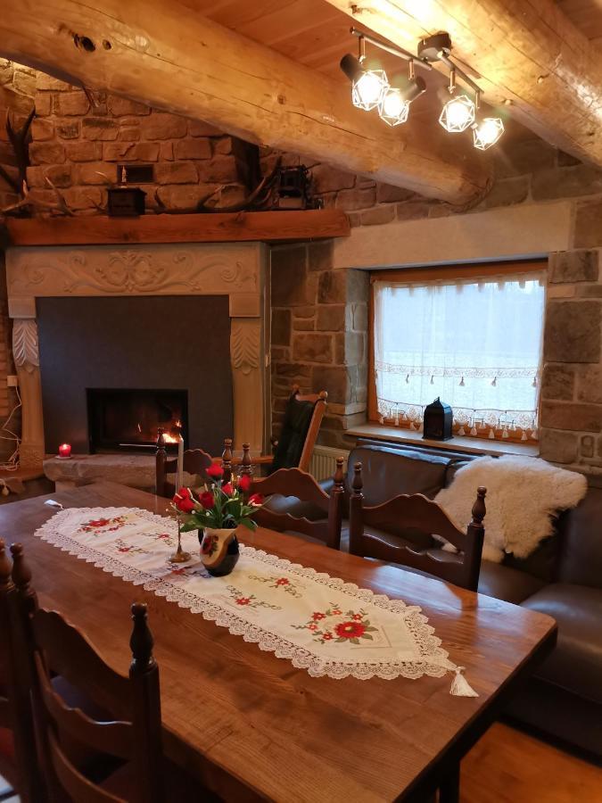 Cabana Casa De Piatra, De La Mara Deseşti Zewnętrze zdjęcie